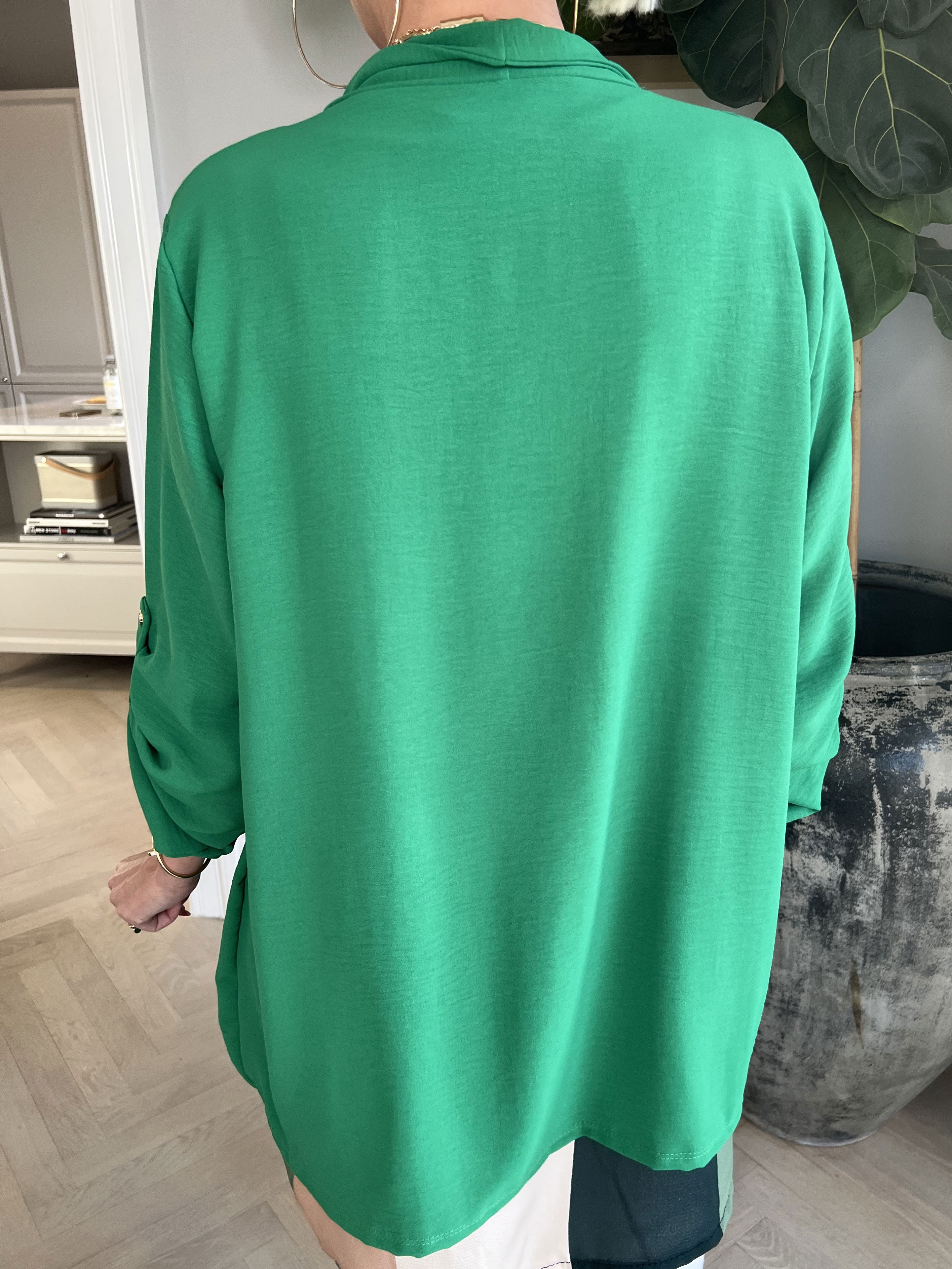 Dream - Enkel cardigan i let og fint stof